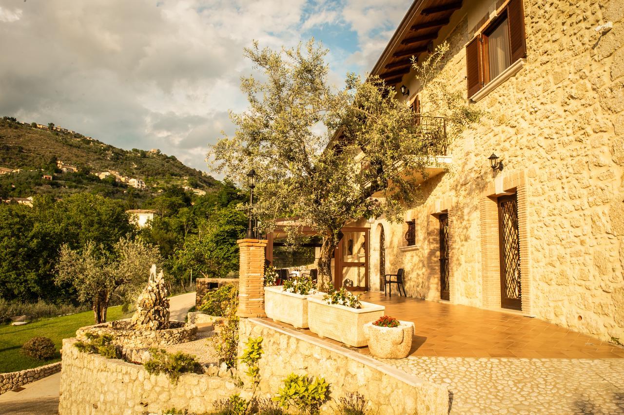 Il Casale Della Regina Villa Arpino Luaran gambar
