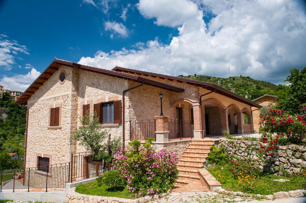 Il Casale Della Regina Villa Arpino Luaran gambar
